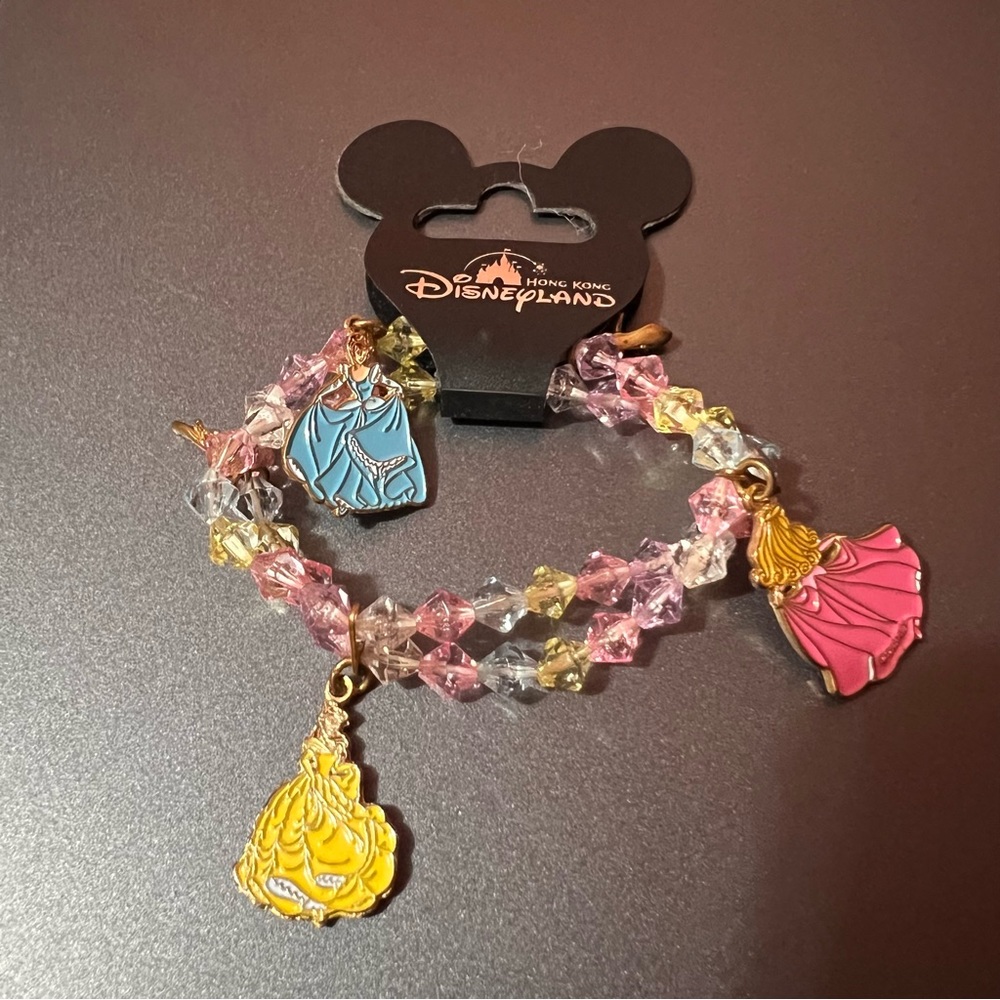 Hong Kong Disneyland Disney Princess girls beaded charm bracelet